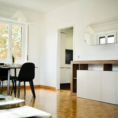 Gotthard Penthouse, View Apartment *